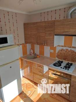 1-к квартира, посуточно, 32м2, 2/5 этаж