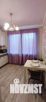 1-к квартира, посуточно, 35м2, 1/5 этаж