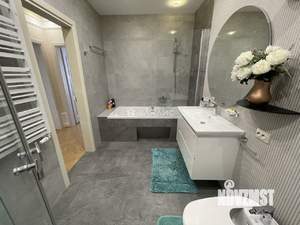 3-к квартира, на длительный срок, 103м2, 3/4 этаж