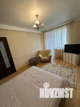 1-к квартира, посуточно, 36м2, 6/9 этаж