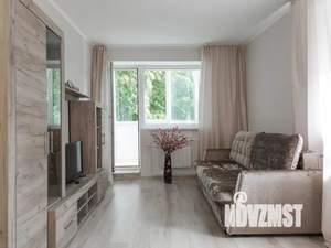 2-к квартира, посуточно, 40м2, 2/5 этаж