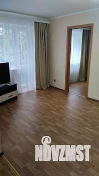 2-к квартира, посуточно, 44м2, 3/5 этаж