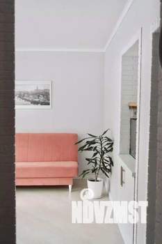 2-к квартира, посуточно, 50м2, 1/1 этаж