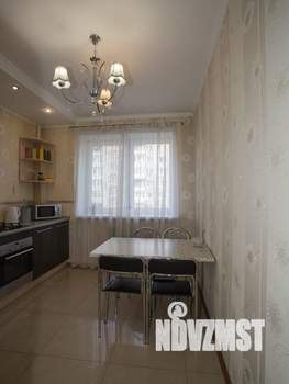 2-к квартира, посуточно, 74м2, 4/9 этаж