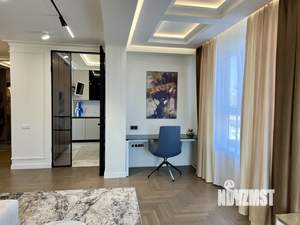 1-к квартира, посуточно, 93м2, 8/9 этаж