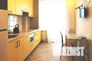 1-к квартира, посуточно, 40м2, 5/8 этаж