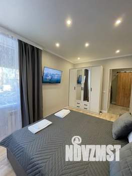 1-к квартира, посуточно, 35м2, 2/9 этаж