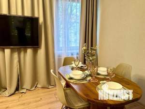 2-к квартира, посуточно, 52м2, 1/1 этаж