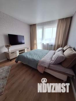 1-к квартира, посуточно, 35м2, 6/9 этаж