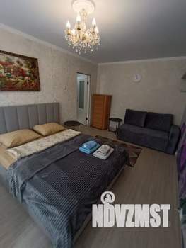 1-к квартира, посуточно, 35м2, 1/9 этаж