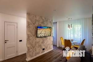 2-к квартира, посуточно, 52м2, 1/5 этаж