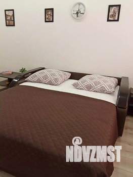 1-к квартира, посуточно, 38м2, 1/1 этаж