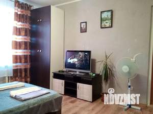 1-к квартира, посуточно, 32м2, 1/4 этаж