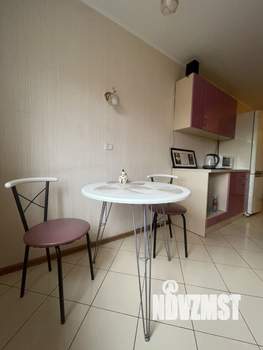 1-к квартира, посуточно, 34м2, 7/9 этаж