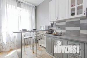 1-к квартира, посуточно, 42м2, 2/9 этаж