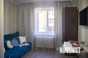 Студия квартира, посуточно, 14м2, 2/5 этаж