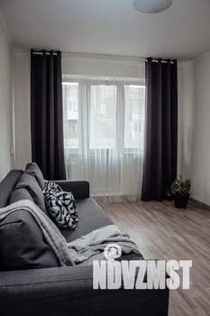 2-к квартира, посуточно, 46м2, 4/5 этаж