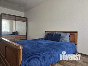 1-к квартира, посуточно, 60м2, 1/1 этаж