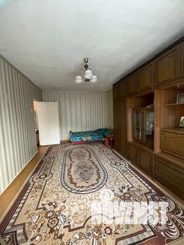 1-к квартира, посуточно, 40м2, 3/9 этаж