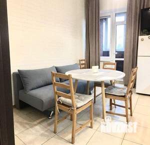 1-к квартира, посуточно, 50м2, 1/1 этаж