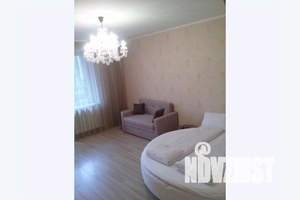 1-к квартира, посуточно, 42м2, 4/7 этаж