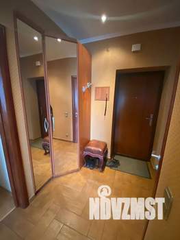 1-к квартира, посуточно, 44м2, 2/5 этаж