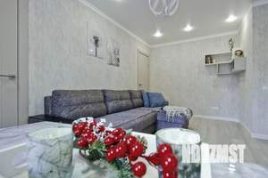 1-к квартира, посуточно, 43м2, 1/1 этаж