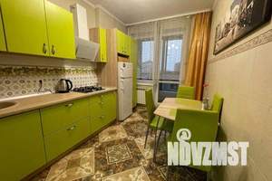 1-к квартира, посуточно, 35м2, 6/8 этаж