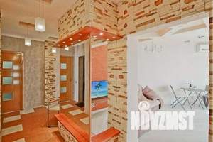 2-к квартира, посуточно, 70м2, 16/20 этаж