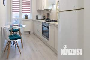 1-к квартира, посуточно, 35м2, 4/9 этаж