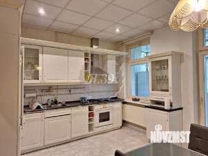 3-к квартира, на длительный срок, 120м2, 2/3 этаж