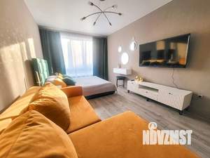 1-к квартира, посуточно, 42м2, 7/10 этаж