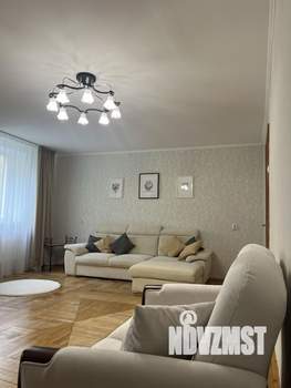 3-к квартира, посуточно, 81м2, 1/1 этаж