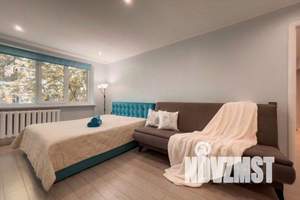 2-к квартира, посуточно, 43м2, 1/5 этаж