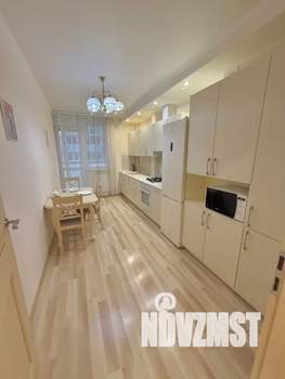1-к квартира, посуточно, 44м2, 3/9 этаж