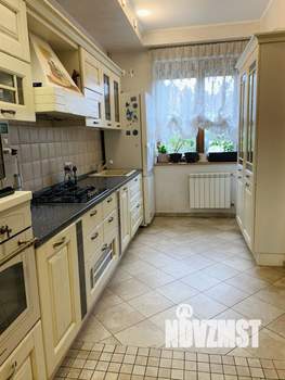 4-к квартира, на длительный срок, 175м2, 3/3 этаж