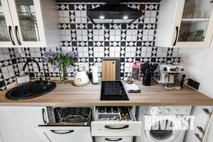 2-к квартира, посуточно, 55м2, 1/1 этаж