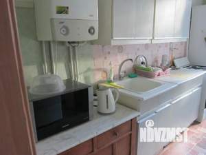 1-к квартира, посуточно, 37м2, 3/3 этаж