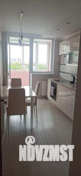 1-к квартира, посуточно, 40м2, 9/17 этаж