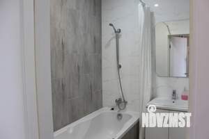 1-к квартира, посуточно, 47м2, 7/10 этаж