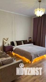2-к квартира, посуточно, 75м2, 1/1 этаж