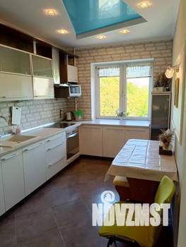 2-к квартира, посуточно, 62м2, 7/14 этаж