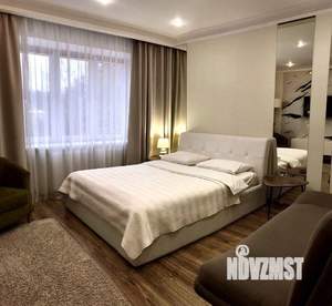 1-к квартира, посуточно, 40м2, 1/1 этаж