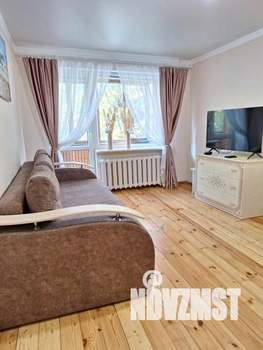 3-к квартира, посуточно, 55м2, 1/1 этаж