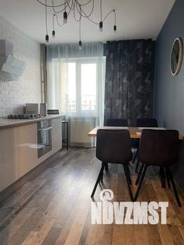 1-к квартира, посуточно, 39м2, 1/1 этаж