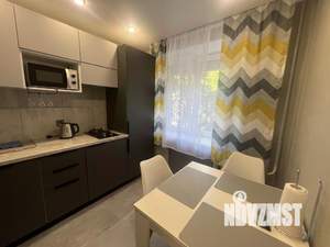 1-к квартира, посуточно, 47м2, 1/1 этаж