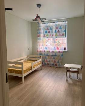 3-к квартира, на длительный срок, 80м2, 1/9 этаж