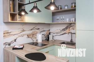 1-к квартира, посуточно, 33м2, 1/8 этаж