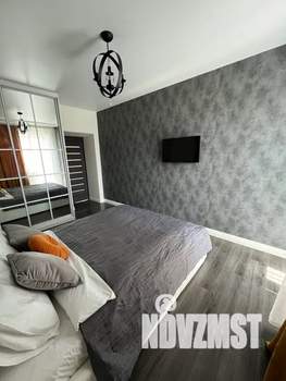 1-к квартира, посуточно, 56м2, 10/11 этаж