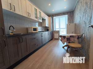 1-к квартира, посуточно, 42м2, 8/8 этаж